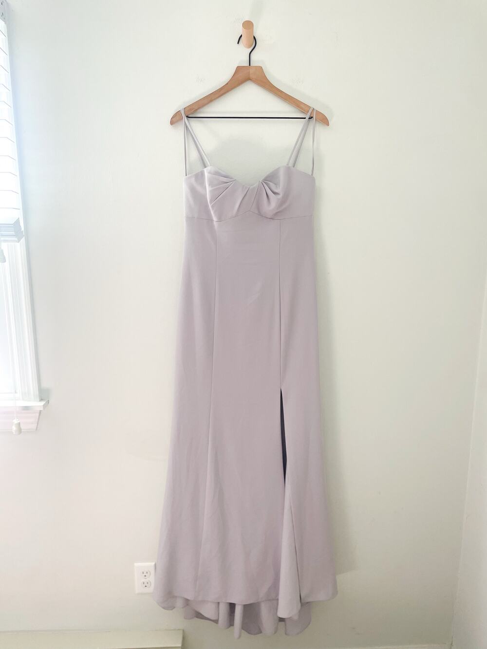 ✨2/$30✨ NWT Amsale Angie Maxi Dress Size 10 Gray Crepe Formal Wedding Bridesmaid